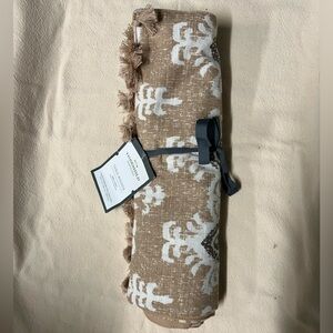 Threshold Table Runner